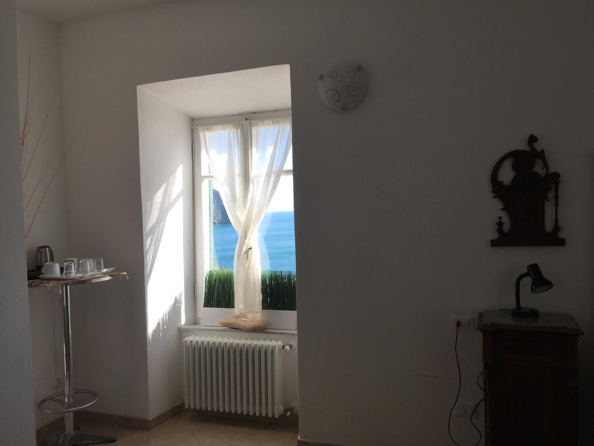 Vandiris Riomaggiore Eksteriør billede
